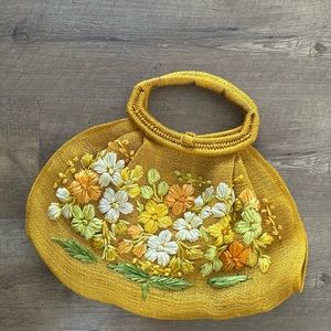 Stunning mustard yellow vintage embroidered purse straw wooden latch